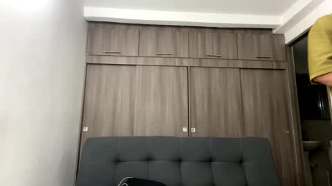 Juan Pablo-independent model online show from 03-21-26, 12:37