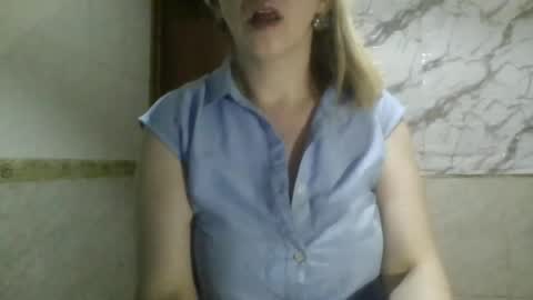 Snapshot of _sexyxsveta_ chatting on 06-26-26, 08:35 SexyXSveta online show from 06-26-26, 08:35