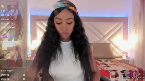 Snapshot of _shayra_ chatting on 04-21-26, 11:38 Shayra online show from 04-21-26, 11:38