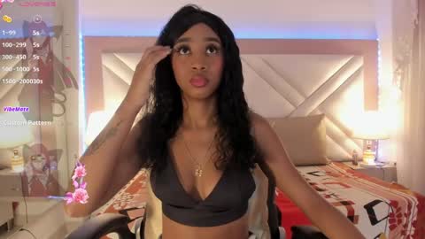 Snapshot of _shayra_ chatting on 05-13-26, 11:40 Shayra online show from 05-13-26, 11:40