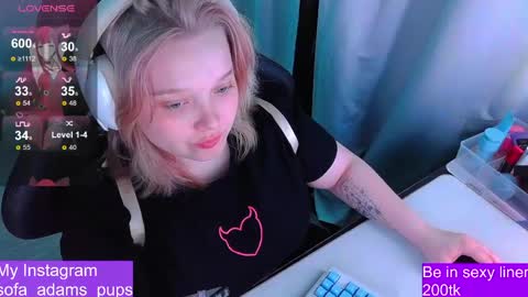 Snapshot of _sofia_adam_ chatting on 05-11-26, 07:58 pups online show from 05-11-26, 07:58