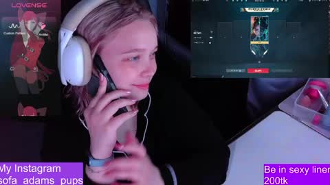 Snapshot of _sofia_adam_ chatting on 05-16-26, 06:54 pups online show from 05-16-26, 06:54