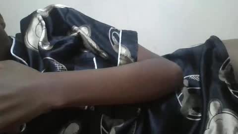 _sweetebony_r online show from 03-01-26, 08:11