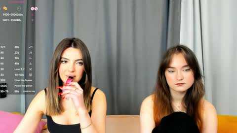 Snapshot of _teona_ann_for_you_ chatting on 12-28-24, 06:49 Teona and Annred hair online show from 12-28-24, 06:49
