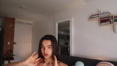 Anastasia Vahos online show from 03-24-26, 05:18
