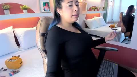 _valeryboobs_ online show from 05-27-26, 01:41
