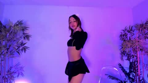 Evelyn online show from 12-18-25, 08:26