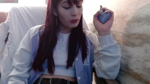 Snapshot of _yuyi chatting on 06-02-26, 02:13 Yuyi online show from 06-02-26, 02:13