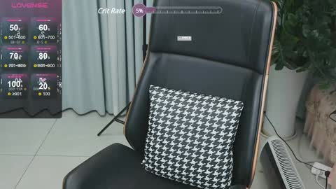 _zizi_ online show from 01-17-25, 10:55