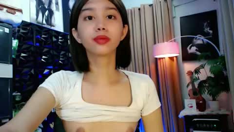 Lovely Yana  online show from 05-08-26, 08:52