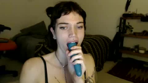 ally online show from 02-01-25, 03:41