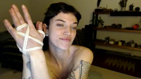 ally online show from 02-02-25, 03:21