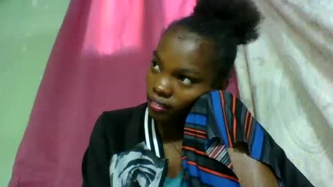 Snapshot of aadienne chatting on 06-23-26, 01:20 aadienne online show from 06-23-26, 01:20