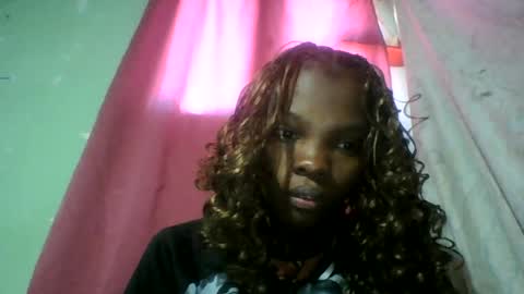 Snapshot of aadienne chatting on 06-30-26, 06:14 aadienne online show from 06-30-26, 06:14