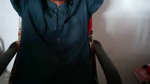 aakhan804 online show from 05-19-26, 12:00