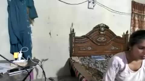 Snapshot of aakhan804 chatting on 07-09-26, 10:14 aakhan804 online show from 07-09-26, 10:14