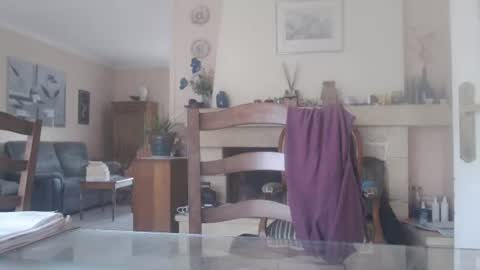 Snapshot of aalex1717 chatting on 07-08-26, 06:51 Aalex1717 online show from 07-08-26, 06:51