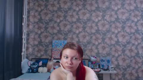 Snapshot of aalicebubble chatting on 06-23-26, 03:15 Alice online show from 06-23-26, 03:15