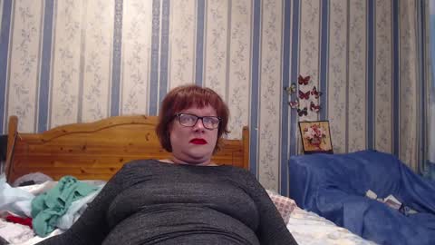 NINA online show from 04-10-26, 07:40