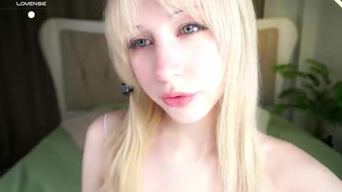 Amy online show from 01-05-26, 05:27