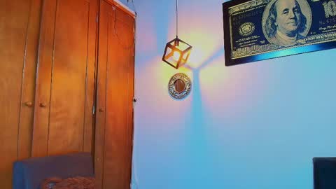 Aaron y Antonella online show from 04-04-26, 08:39