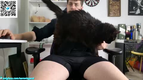 Aaron  online show from 03-01-26, 09:17