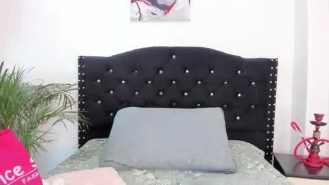 Snapshot of abby_jones2 chatting on 04-08-26, 03:17 abby jones online show from 04-08-26, 03:17