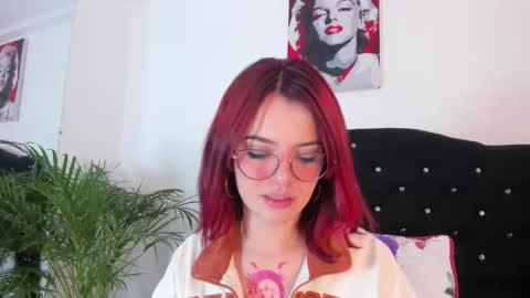 Snapshot of abby_jones2 chatting on 04-09-26, 06:19 abby jones online show from 04-09-26, 06:19