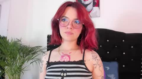 Snapshot of abby_jones2 chatting on 04-10-26, 04:39 abby jones online show from 04-10-26, 04:39