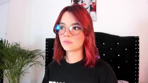 Snapshot of abby_jones2 chatting on 04-14-26, 03:01 abby jones online show from 04-14-26, 03:01