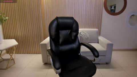 Abby Dalton  online show from 11-01-25, 11:12