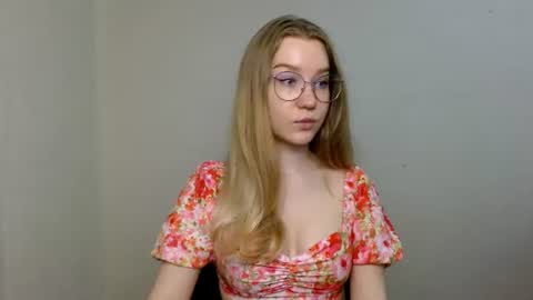 Abby Lovense is active online show from 06-11-26, 09:51
