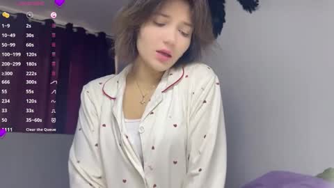 Snapshot of abbymoos chatting on 04-18-26, 10:08 Abby online show from 04-18-26, 10:08