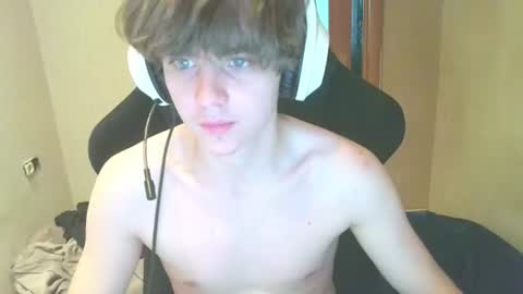 abbysal_blade online show from 07-11-26, 04:37