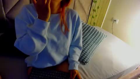 Snapshot of abbywathson chatting on 07-11-26, 11:57 A B B Y online show from 07-11-26, 11:57