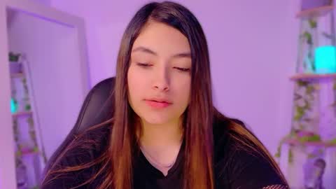 Snapshot of abella_ruiz chatting on 06-14-26, 02:24 Abella Ruiz online show from 06-14-26, 02:24