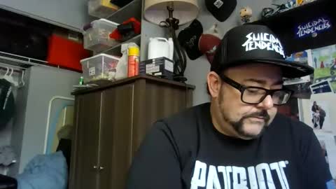 AJ online show from 05-25-26, 04:24