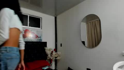 Abigail online show from 07-20-26, 12:51