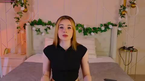 abigailforl online show from 04-13-26, 05:02