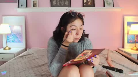Snapshot of abigaillady chatting on 06-08-26, 11:32 ABIGA online show from 06-08-26, 11:32