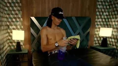 Snapshot of abravanel_sefardi chatting on 05-03-26, 08:04 Abrovanel online show from 05-03-26, 08:04