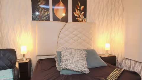 Snapshot of abravanel_sefardi chatting on 05-08-26, 10:04 Abrovanel online show from 05-08-26, 10:04
