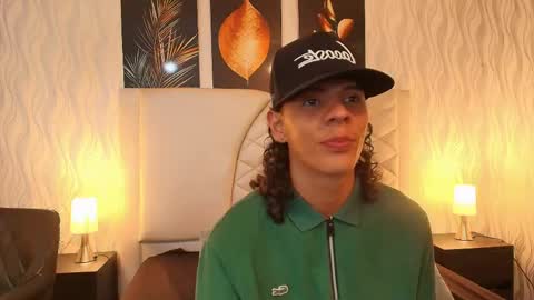 Snapshot of abravanel_sefardi chatting on 05-11-26, 10:51 Abrovanel online show from 05-11-26, 10:51