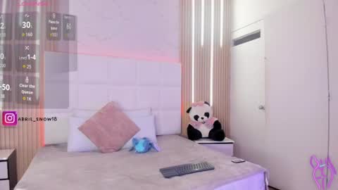 Snapshot of abril_snow chatting on 06-18-26, 07:51 abril_snow online show from 06-18-26, 07:51