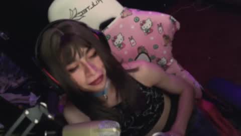 Snapshot of abrildiazsissy chatting on 03-12-25, 09:02 abrildiazsissy online show from 03-12-25, 09:02