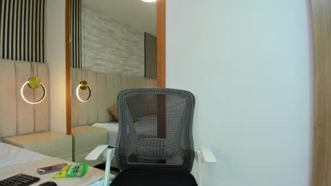 Natalia online show from 04-12-26, 03:33