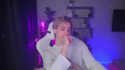 Nick online show from 12-14-25, 04:29