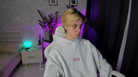 Nick online show from 04-29-26, 09:32