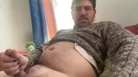 Alex online show from 05-12-26, 03:31