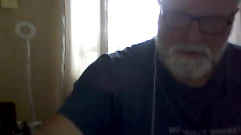 Snapshot of acastor chatting on 06-18-26, 01:59 acastor online show from 06-18-26, 01:59